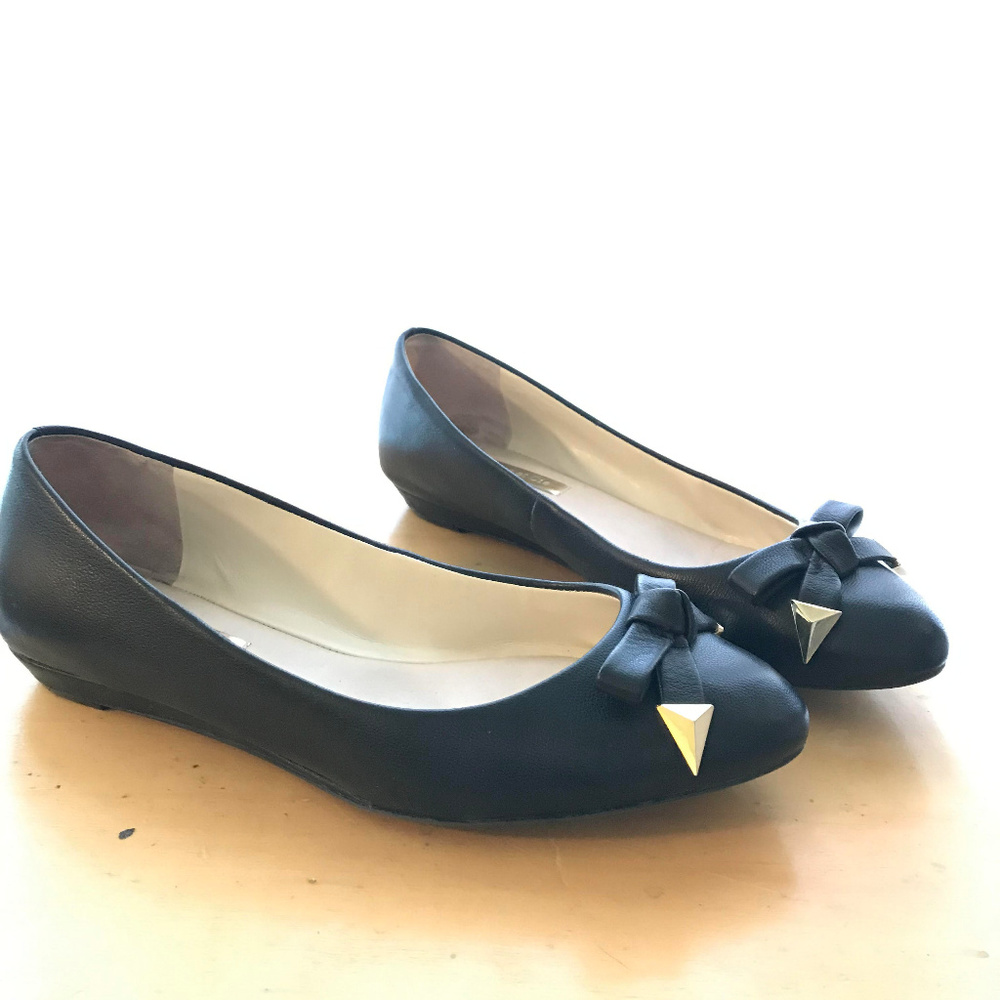 Louise et Cie black leather flats Alyssa